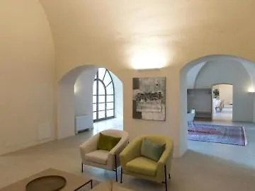 Chiostro Dei Domenicani ليتشي