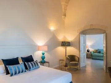 Hotel Chiostro Dei Domenicani 4*