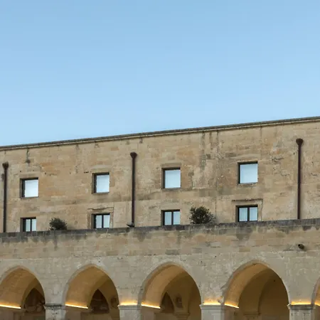 Chiostro Dei Domenicani Lecce